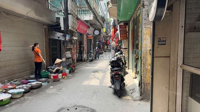 Bán nhà mặt ngõ chợ Khâm Thiên, KD buôn bán - 46m2 x 3 tầng, KD tốt 