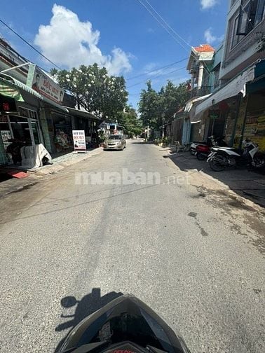 Nhà MT đường số 4, khu dân cư Bình Hưng. Nhà 1trệt, 1lầu, 4mx11m