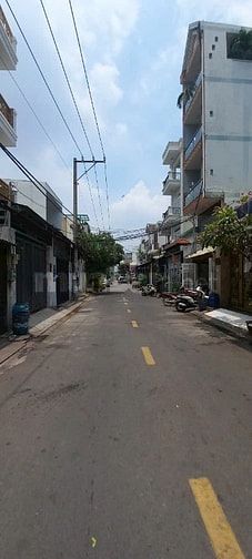 Bán nhà ngay trường TH Bình Trị 1_ Hương Lộ 2: 4mx14m_ cấp 4 đúc lửng