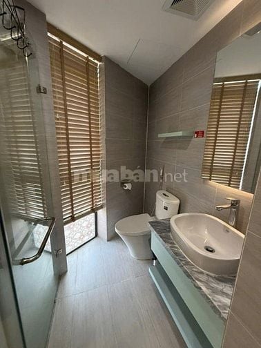 BÁN TOÀ NHÀ APARTMENT PHỐ HOÀNG CẦU,ĐỐNG ĐA, 110M, 9 TẦNG,63,5 TỶ 