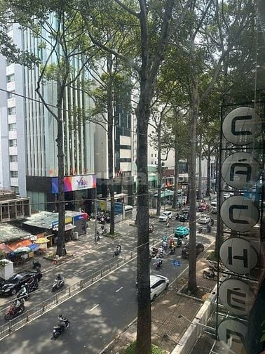 Cho thuê tòa nhà 223 Nguyễn Thị Minh Khai, Phường Nguyễn Cư Trinh, Q1.