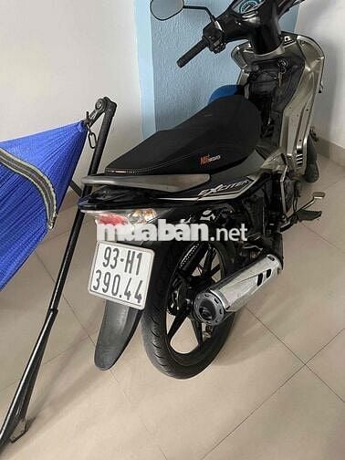 xe hoạt động bình