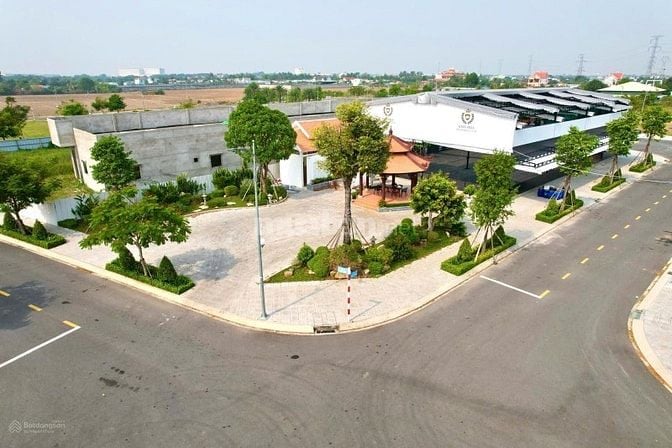  ĐẤT Nguyễn Hữu Trí GIÁ TỐT SÁT BÌNH CHÁNH VÀNH ĐAI 3 GIÁ 2TỶ1