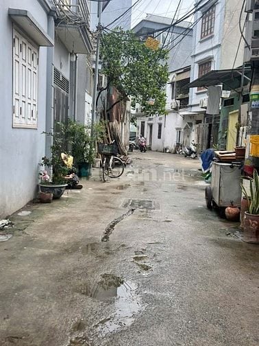 NHÀ TAM TRINH – 50M² x 5 TẦNG,6 NGỦ KHÉP KÍN – NGÕ THÔNG OTO ĐỖ 6.9 TỶ