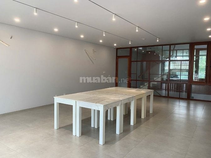 Cho thuê văn phòng mặt tiền tại Phước Long B, Tp.Thủ Đức- Giá từ 5.5tr