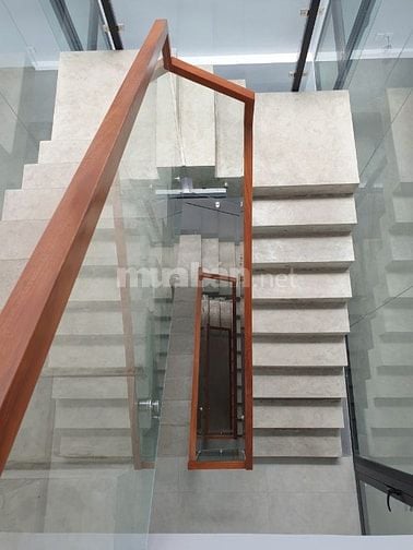 Cho thuê văn phòng mặt tiền tại Phước Long B, Tp.Thủ Đức- Giá từ 5.5tr