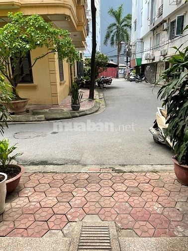 Cho Thuê tầng 1 làm văn phòng, Nguyễn Chánh, P.Trung Hòa, Cầu Giấy