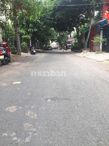 Nhà nát đường số 7 - gần đường Chu Văn An - đường rộng 12m 