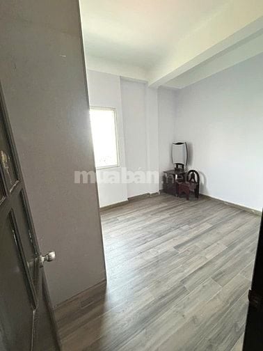 CC 52 P5 Q8 ,  2PN 62m2 , sd thang máy, shr ngay TTHC Q8, hỗ trợ NH