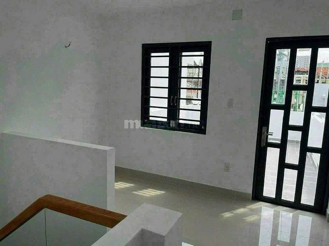 Bán nhà Nguyễn Xí, Bình Thạnh giá 3 tỷ 450, xung quanh tiện nghi