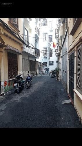 Hiếm! cho thuê nhà 5 Tầng Dương Quảng Hàm,ngõ oto 7 chỗ vào,nhà đẹp và