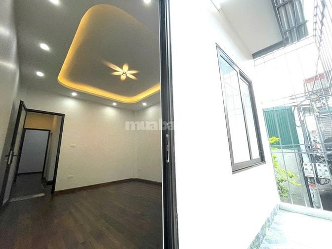 Định Công 42m2 xây mới 3 tầng chỉ 2 tỷ7