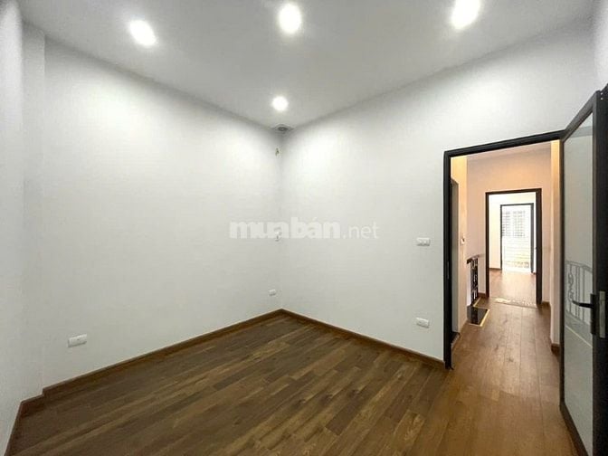 Định Công 42m2 xây mới 3 tầng chỉ 2 tỷ7