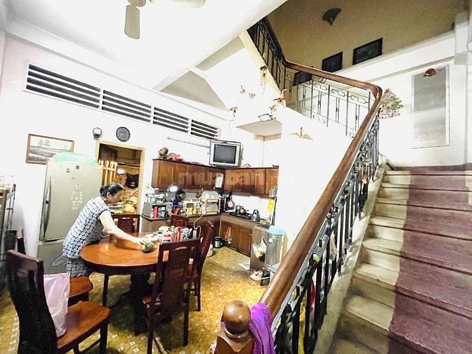 BÁN NHÀ SIÊU VIP - MẶT TIỀN THĂNG LONG, P.4, TÂN BÌNH – GẦN SÂN BAY