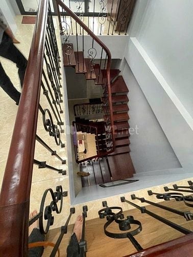 BÁN NHÀ MẶT PHỐ YÊN PHỤ, 8 TẦNG, VỈA HÈ, KD SẦM UẤT 66,5M2, GIÁ 32,2TỶ