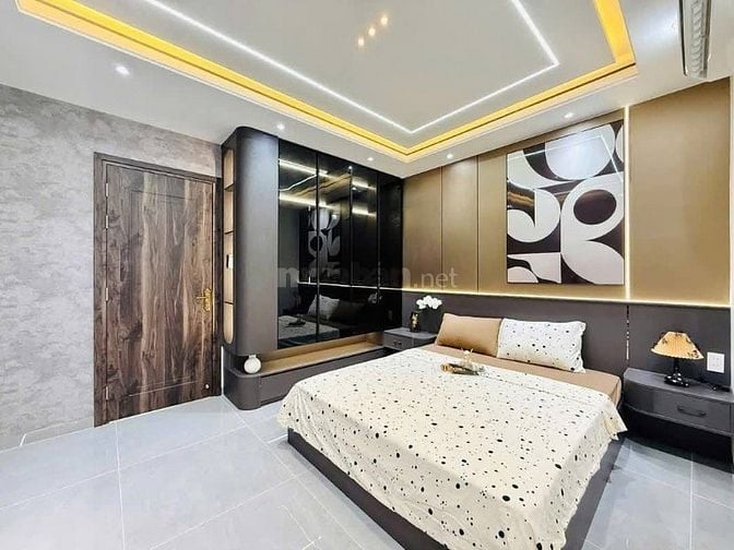 SO HOT, nhà Đặng Nguyên Cẩn Quận 6 cần bán, cách chợ Phú Lâm 5p
