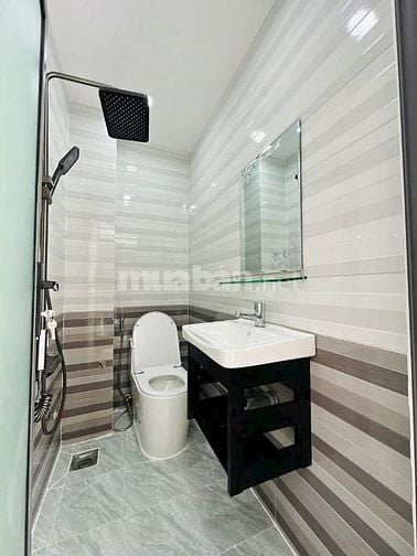 Bán nhà đường Hoàng Lê Kha, Quận 6 - 38m2 giá 2ty250