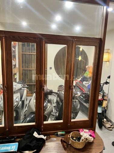 Cho thuê Tầng 1 + Tầng 2 Phố Phạm Ngũ Lão