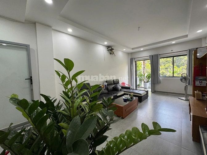 Nhà MT Bàu Cát , Q.Tân Bình 4 X 18m , 5 tầng nhà đẹp , 25,5 tỷ TL