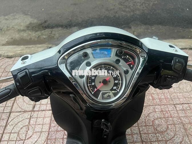 - Sh Mode Bản Sporty Trắng Đen - Xe Zin Cực Chất