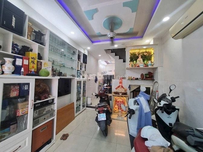 Nhà đẹp 3 Lầu CAO CẤP hẻm Quang Trung, P10, Q.Gò Vấp, ngay ngã 5 chuồn