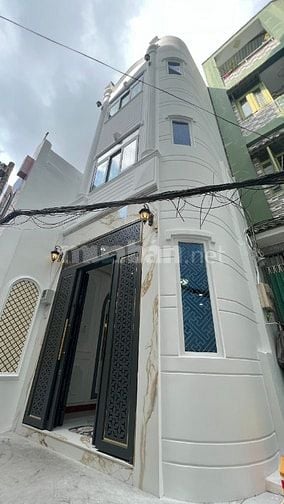 Nhà bán sát MT hẻm 282 đường Ngô Gia Tự, F4, Quận 10