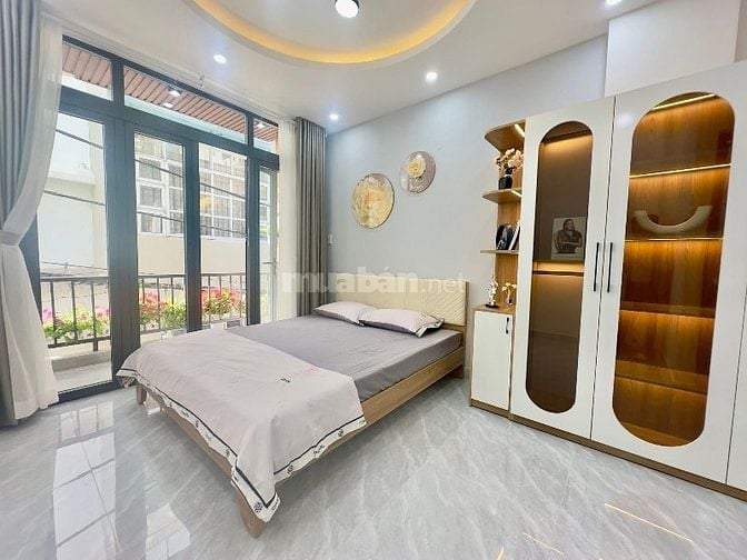 Bán gấp nhà HXH Phan Đăng Lưu, gần trường ĐH Mỹ Thuật, BT, DT 40,2m2