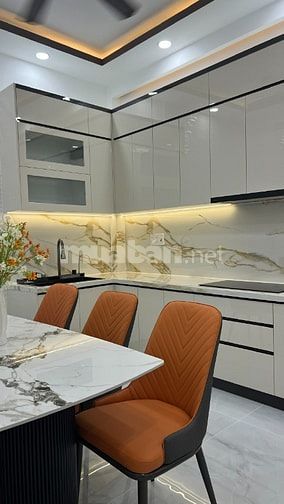 Nhà bán sát MT hẻm 282 đường Ngô Gia Tự, F4, Quận 10