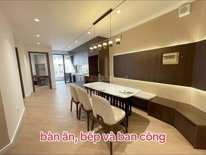 Bán căn hộ chung cư tại 17t6 Hoàng Đạo Thuý, Cầu Giấy, Hà Nội