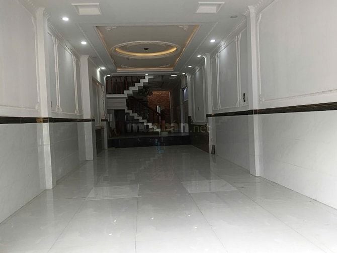 MT Đường Vườn Lài Tân Phú 4,2*22m 3 lầu 7pn giá 27tr