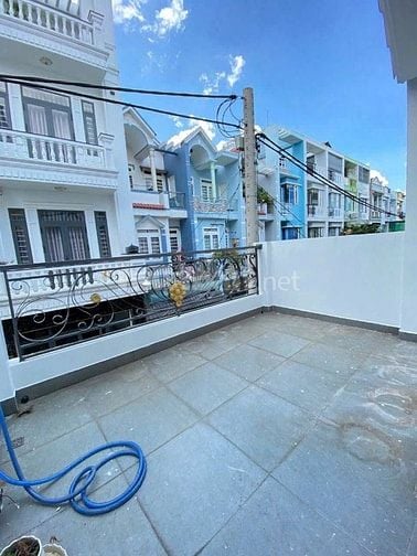 BÁN NHÀ NGAY KDC VĨNH LỘC , GIÁ 5TYXX 1 TRỆT 2 LẦU QUẬN BÌNH TÂN