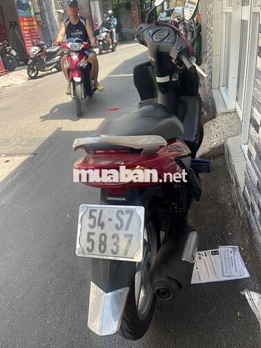 Click 2010 Odo 24 bstp 1 chủ zin 100%