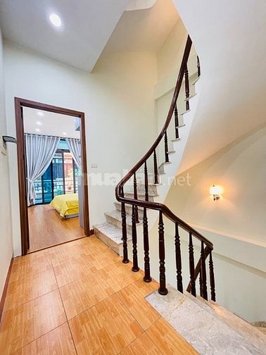 Quỳnh Mai-Hai Bà Trưng-1 Nhà Ra Phố-Phân Lô-ÔTÔ-DT43m/5TẦNG-Hơn 11TỶ 