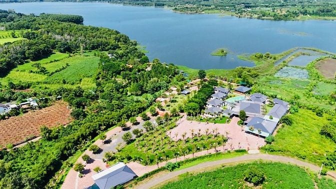 Bán gấp lô đất ngay trục chính Long Tân diện tích 142m2 giá rẻ 1tỷ9 gi