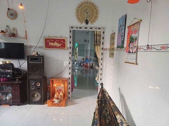 Thiếu nợ tiền, bán gấp căn nhà đang cho thuê ở Trung Tâm Thị Xã Trảng 