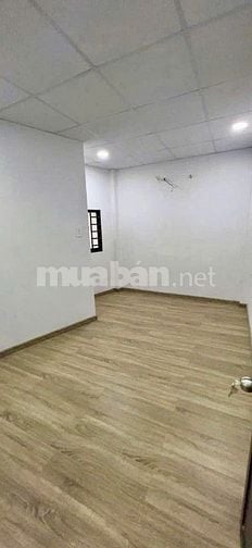 Bán nhà hẻm 48 Nguyễn Thanh Tuyền, DT 7.7 x 5.1m, 1 lầu, giá 4,1 tỷ TL