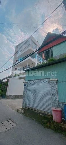 Góc 3MT 53/13 đường 18 Linh Trung Thủ đức.