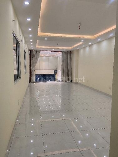 CHO THUÊ NHÀ GÓC 2 MẶT TIỀN NGUYỄN XÍ – VỊ TRÍ ĐẸP. P13.BÌNH THẠNH