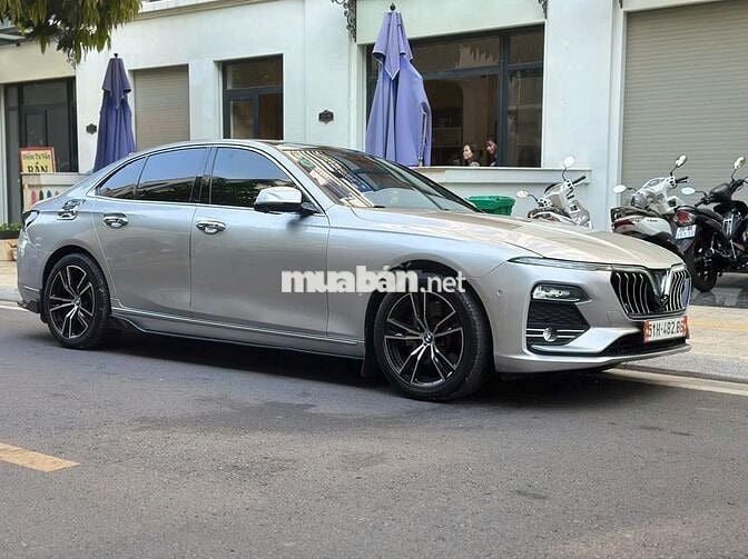 VinFast Lux A Plus 2020 Lướt chỉ 12000 km,Siêu đẹp