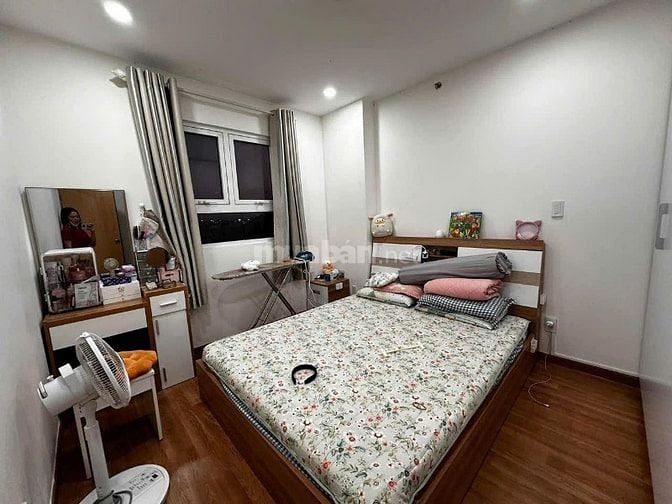 Chung cư Carillon 2, Trịnh ĐÌnh Thảo, TP: 3p ngủ, có NT, 90m2 12tr