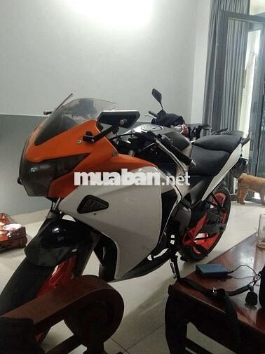 Mô tô CBR 125 bstp
