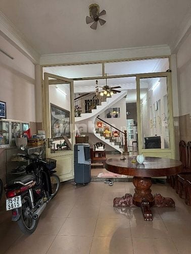 Bán nhà MT Đường Lê Đức Thọ p13 DT:4,1 x 22 2 lầu 4pn , giá : 10,2 tỷ 