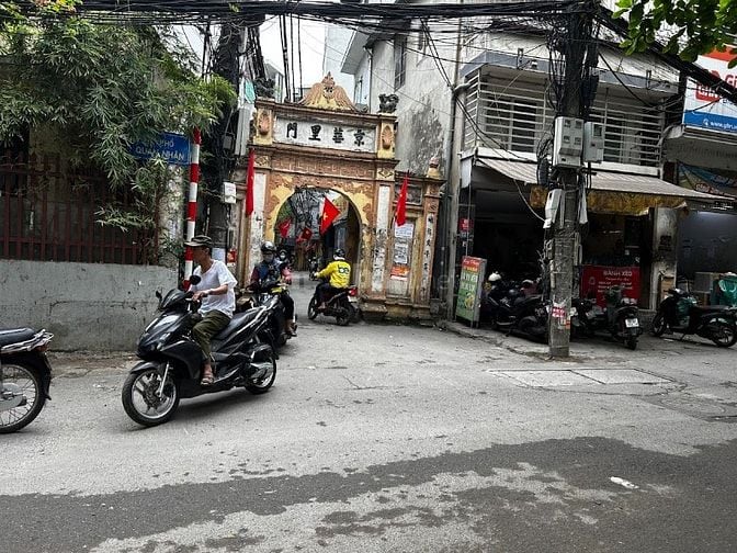 Nhà chính chủ, đầu phố Chính Kinh, Thanh Xuân - Ô tô đỗ cửa!