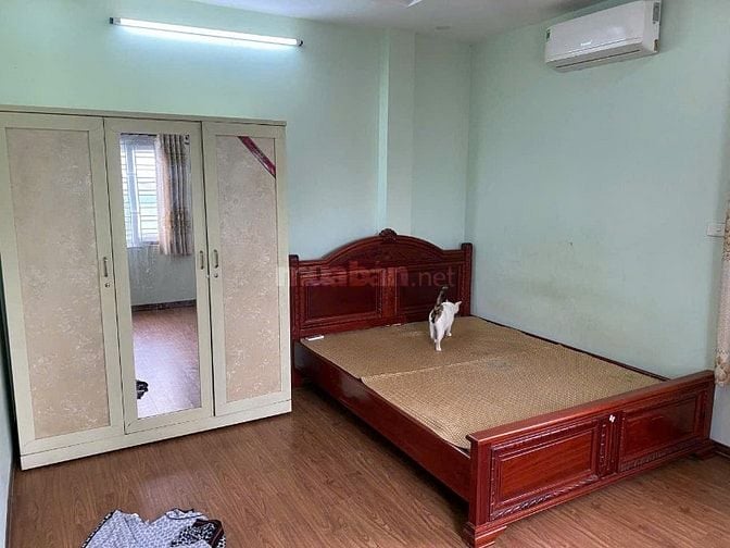 CC e gái bán nhà 5 tầng 32m2 2 thoáng ngõ 322 Mỹ Đình