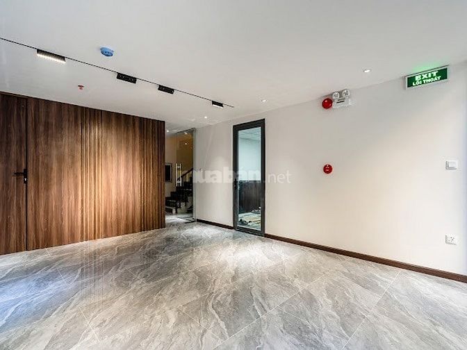 Bán toà nhà Vp Đào Duy Anh, P.9, Q. PN. 7 tầng. DT 11x12m, Giá 39tỷ