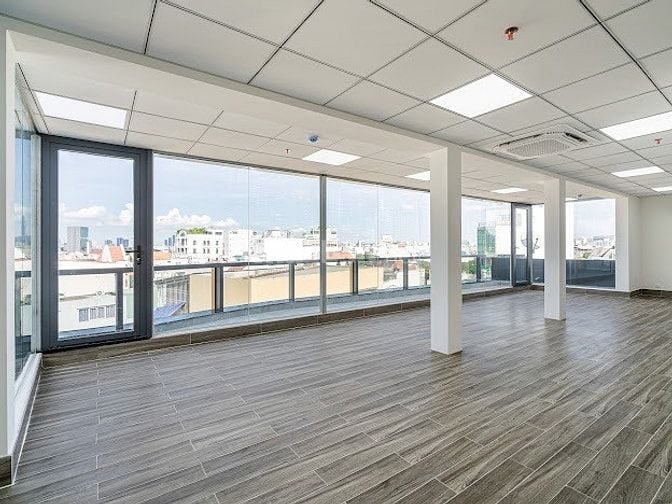 Bán toà nhà Vp Đào Duy Anh, P.9, Q. PN. 7 tầng. DT 11x12m, Giá 39tỷ