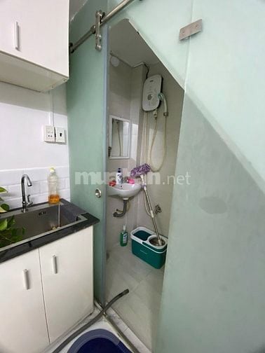 Cần bán nhà gấp đường TTT quận 4