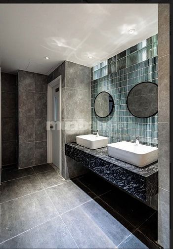 Bán toà nhà Vp Đào Duy Anh, P.9, Q. PN. 7 tầng. DT 11x12m, Giá 39tỷ