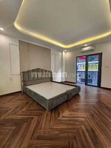 Nhà Đẹp Thang Máy Võ Thị Sáu, Hai Bà Trưng 40m, 7 tầng, mt 4m, 17.8 tỷ