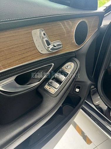 MERCEDES - BENZ C250 MODEL 10/2015
